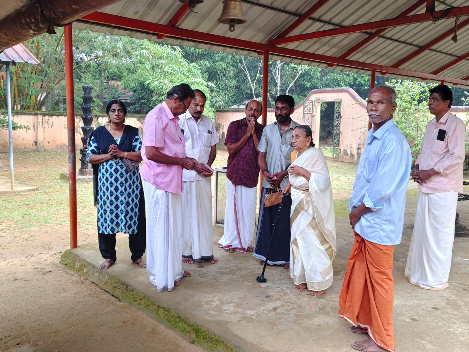 ആലാക്കാവ് ദേവീക്ഷേത്രത്തിലെ വൃശ്ചിക കാർത്തികപൊങ്കാല കൂപ്പൺ വിതരണ ഉദ്ഘാടനം